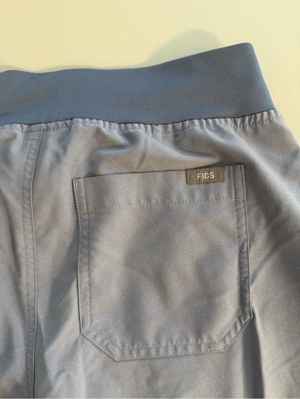 FIGS Technical Collection Scrub Set - Picture 7 of 7